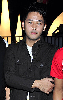 Uki — gitaris Peterpan 2008